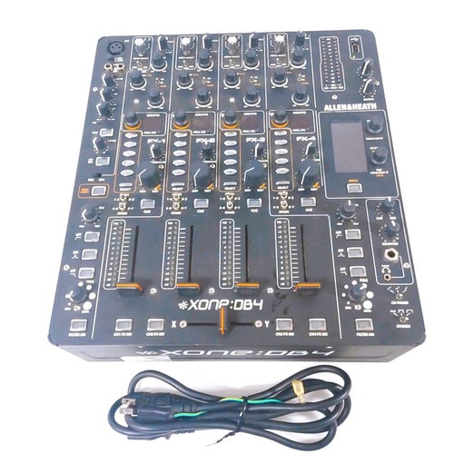 Allen heath xone db4 mixer - &,