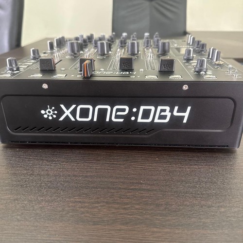 Allen heath xone - &, xone:db4